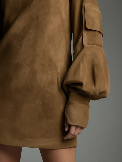 Livia ❘ Vestido mini oversize de ante con cuello alto